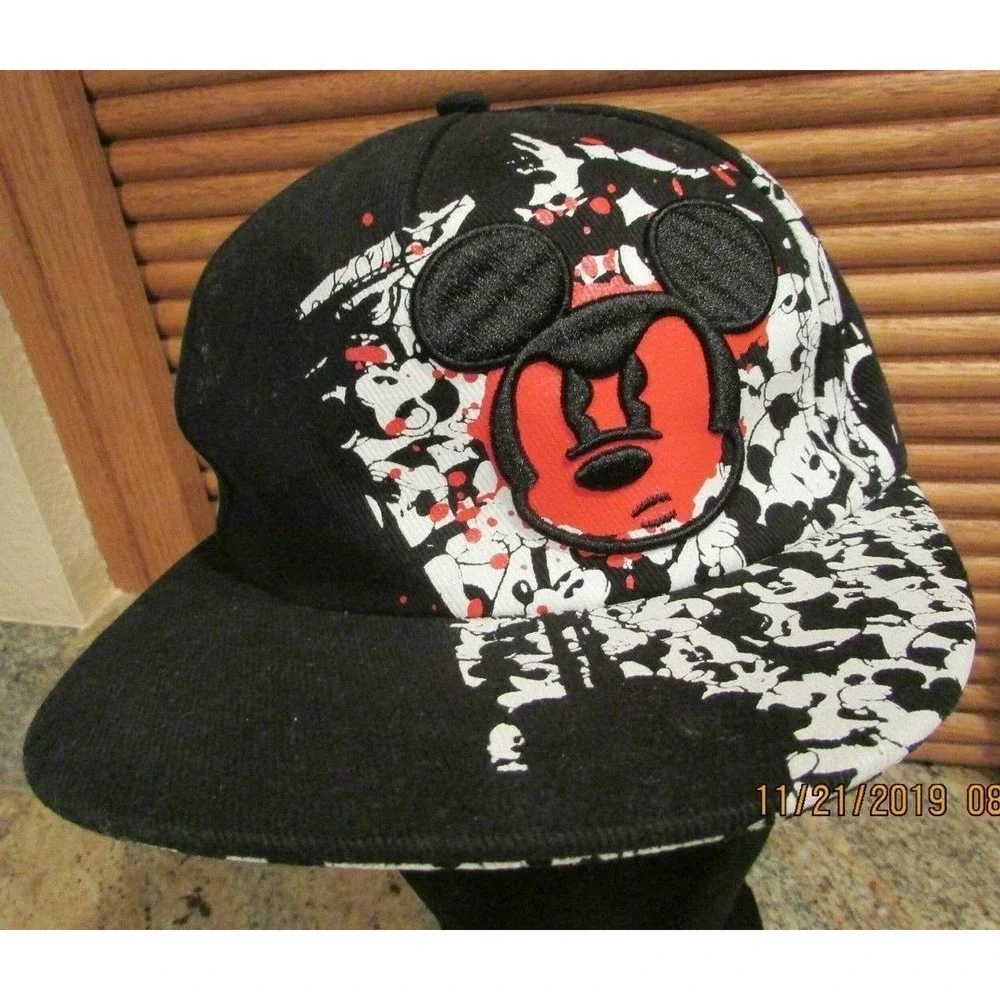 Disney Parks Mickey Mouse Red White Blk Youth Hat